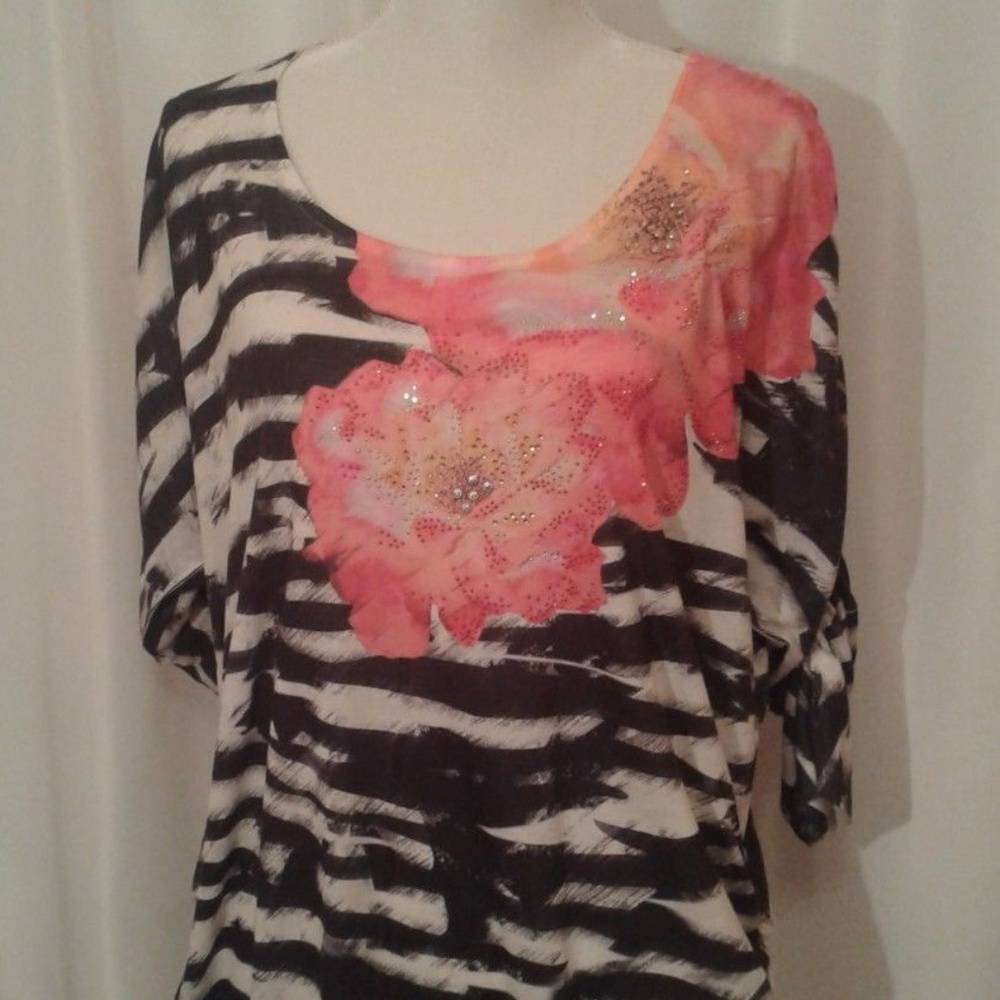 New Directions Women's Gathered Sleeve & Side 2X